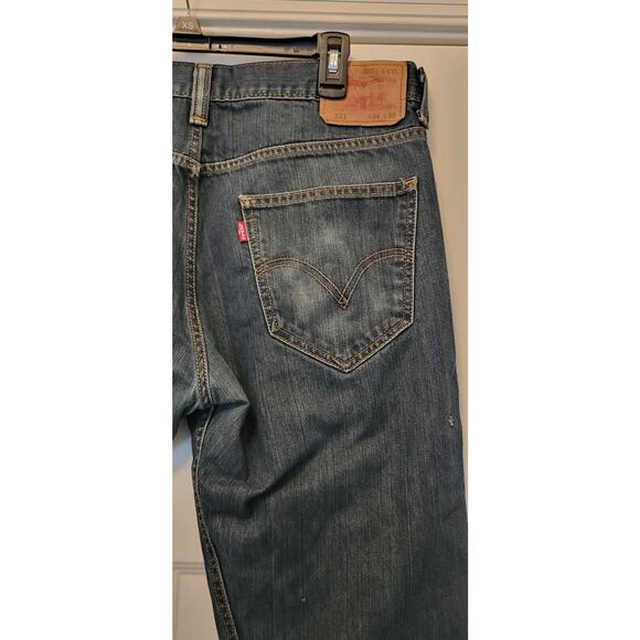 Vintage Levis 521 Slim Taper Denim Jeans Mens 34”x 36” Med-Wash EUC Red Tab - Picture 8 of 16